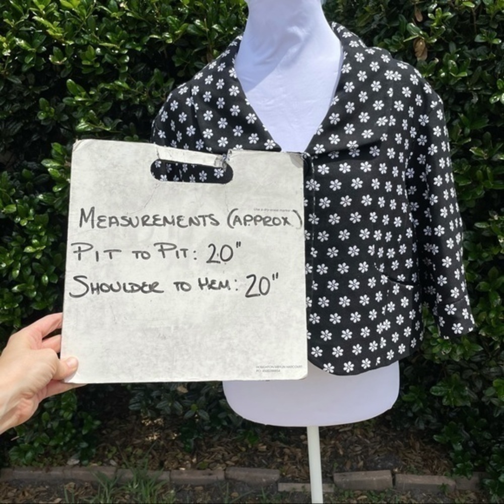 W BY WORTH Black White Floral Blazer 6 - Picture 13 of 13